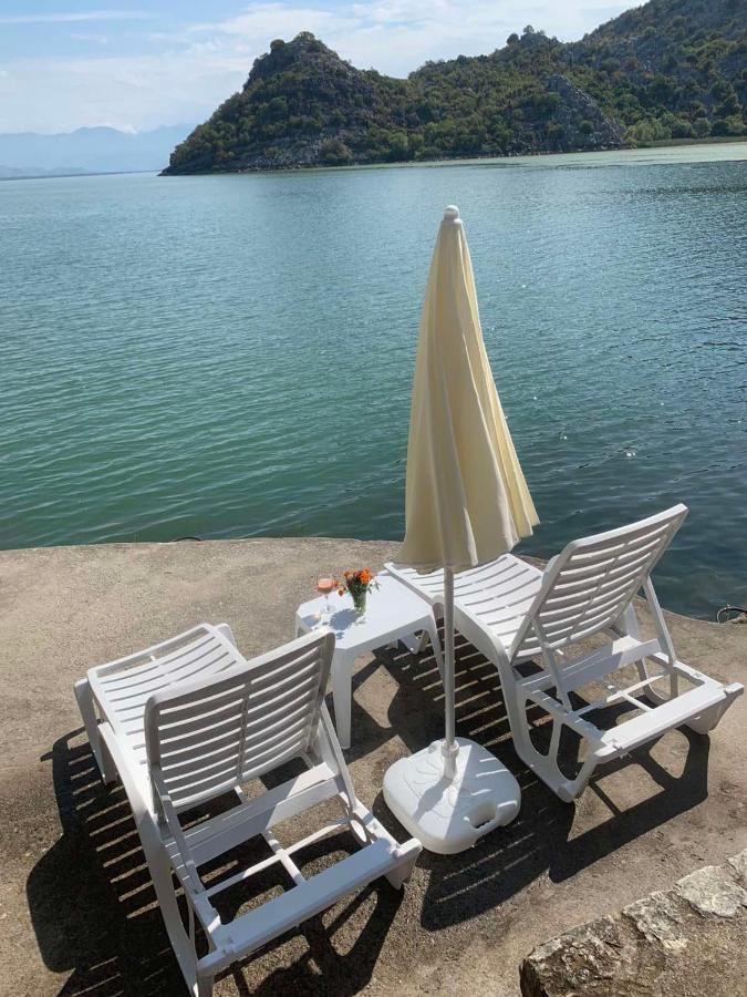 Holiday Home Radus Вирпазар Экстерьер фото