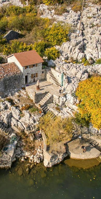 Holiday Home Radus Вирпазар Экстерьер фото